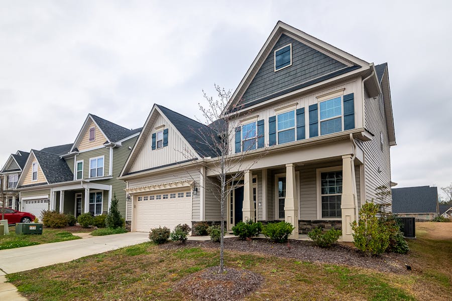 Single-Family property in Huntsville